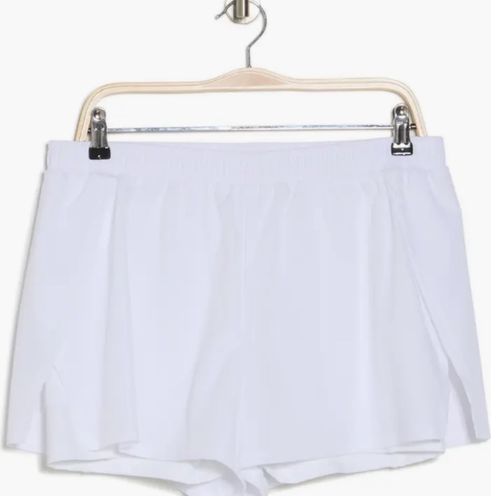 ZELLA Sprint Side Slit Shorts WHITE golf pickleball gym workout tennis